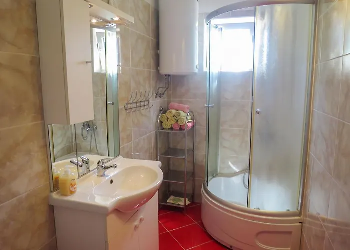 Apartamento Ivanka By Interhome *